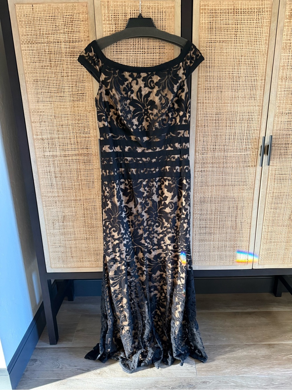 Tadashi Shoji Black Lace Over Champagne Maxi Dress